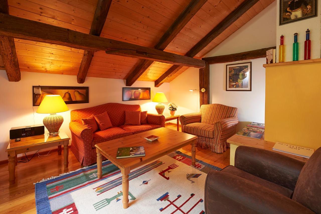 Ferienapartments Gutshof Brandis Lana Bagian luar foto