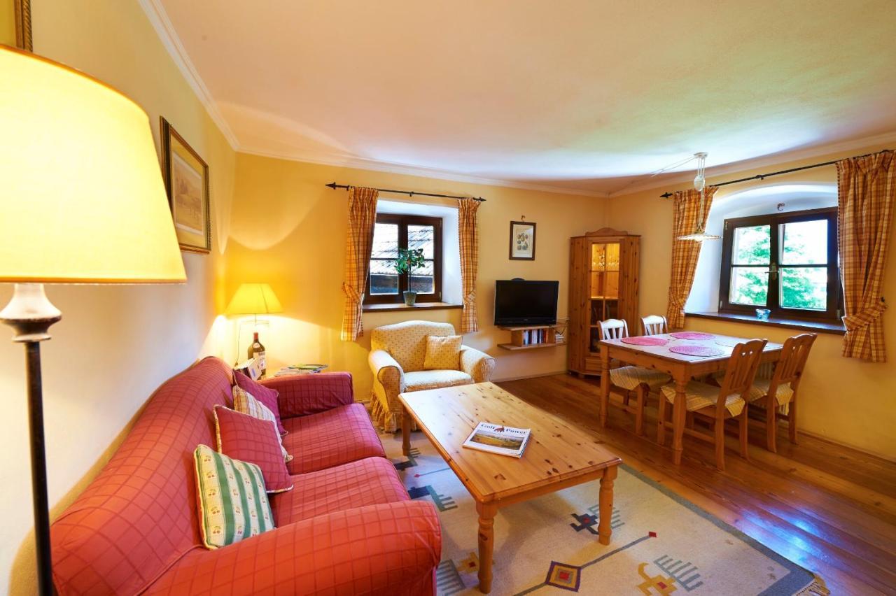 Ferienapartments Gutshof Brandis Lana Bagian luar foto