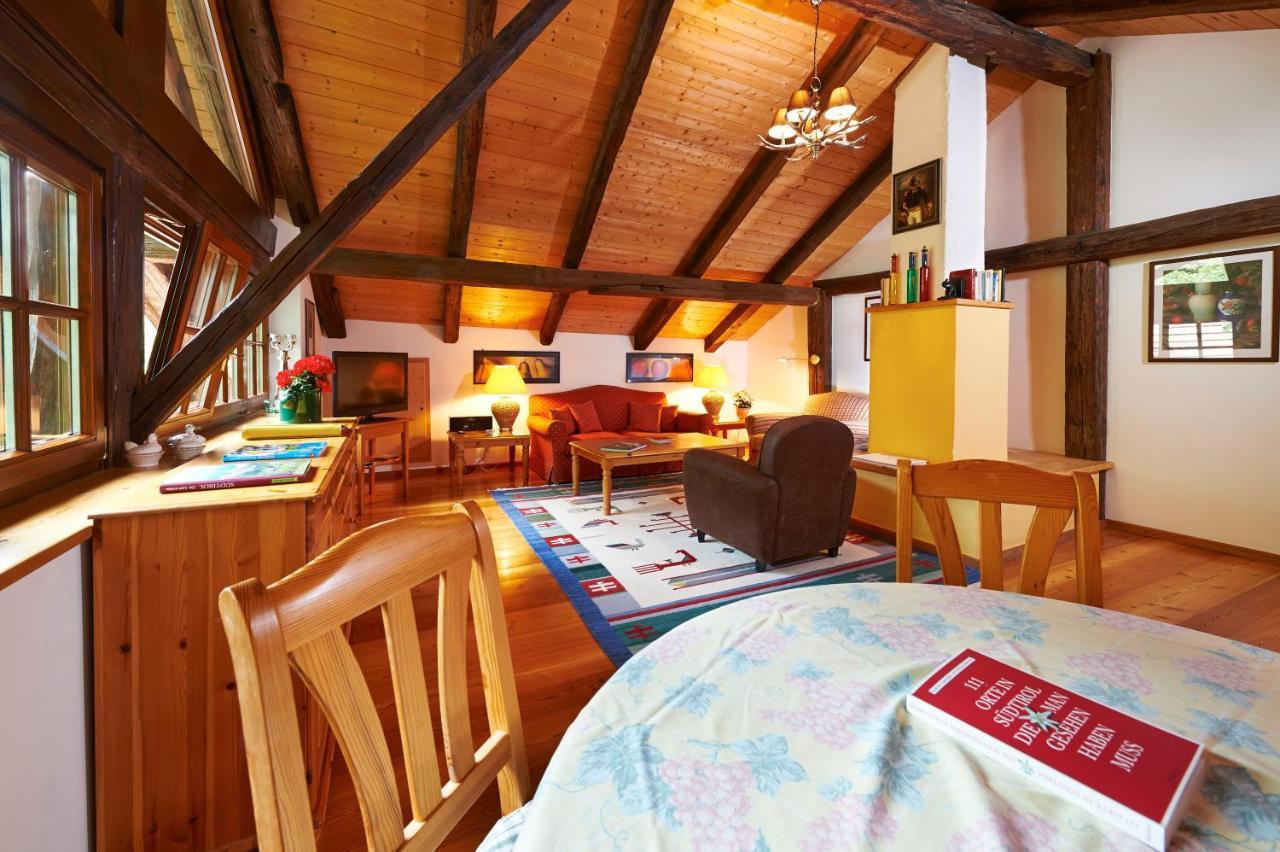 Ferienapartments Gutshof Brandis Lana Bagian luar foto