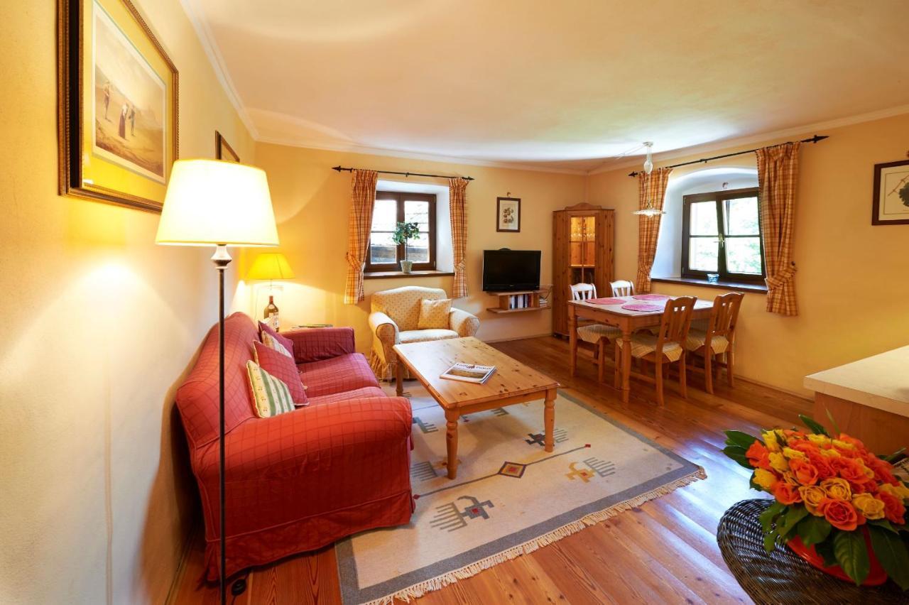 Ferienapartments Gutshof Brandis Lana Bagian luar foto