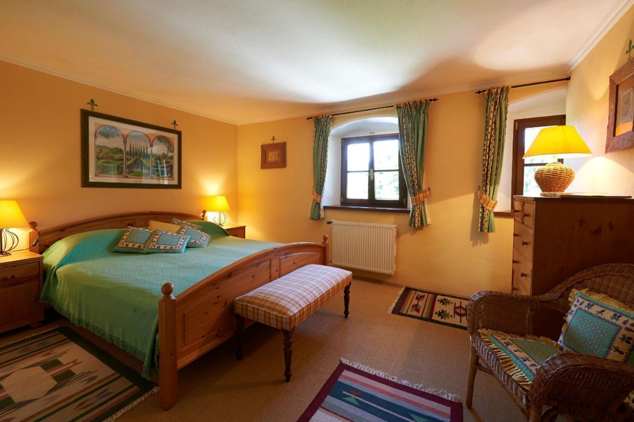 Ferienapartments Gutshof Brandis Lana Bagian luar foto